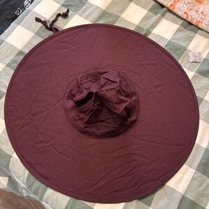 Baggu Packable Hat in Raisin